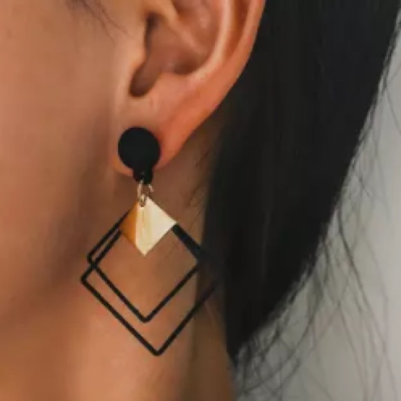 Black & Gold Tone Dangle Multi Square Earrings - Picture 3 of 8